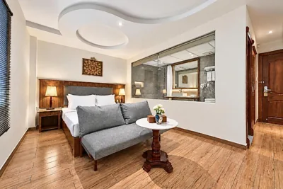 Premium-Zimmer mit Fenster — Sky Gem Hotel - Ben Thanh